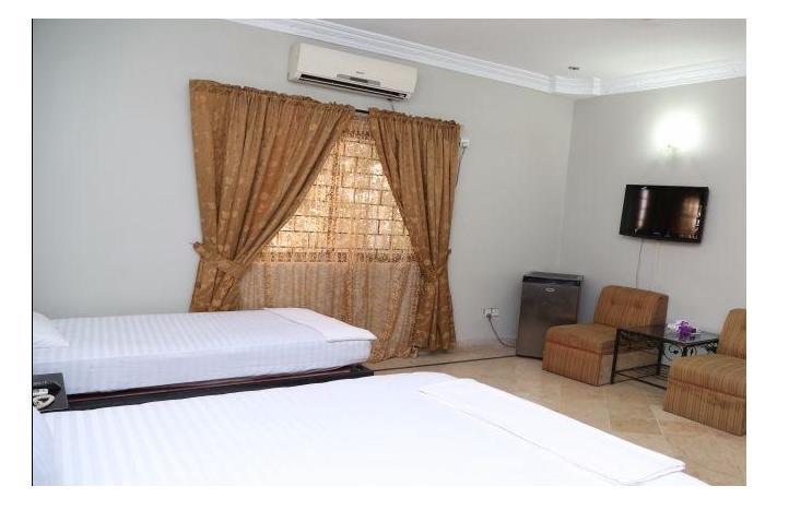 Luxury Inn Karachi Exterior foto